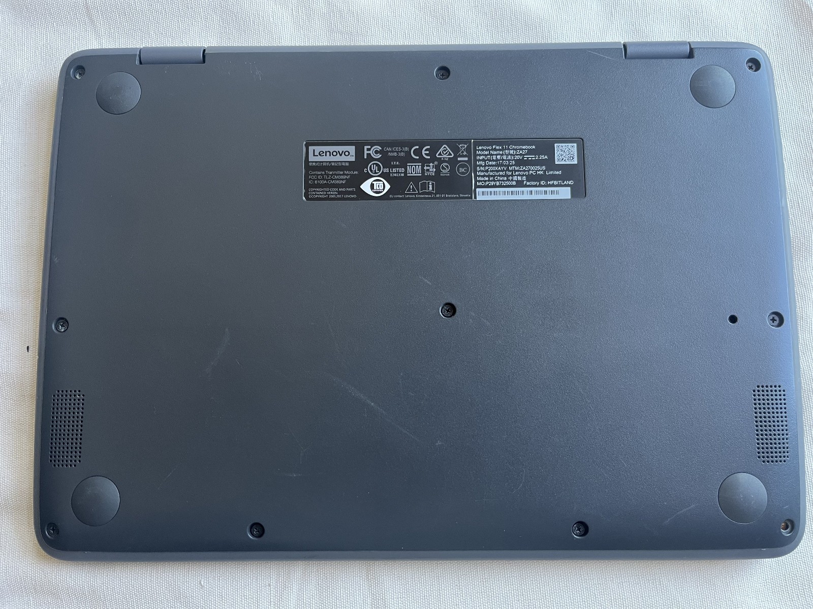 Lenovo Flex 11 ZA27 Chromebook 2-in-1 Laptop/Tablet