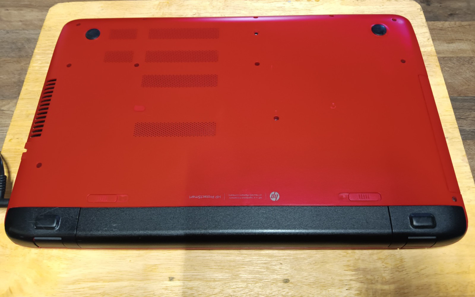 Hp Pavilion 17-1027nr/Core i5-4210u 1.70gb/12gb/1TB/Windows 10 Home/Web/BT/17.3″