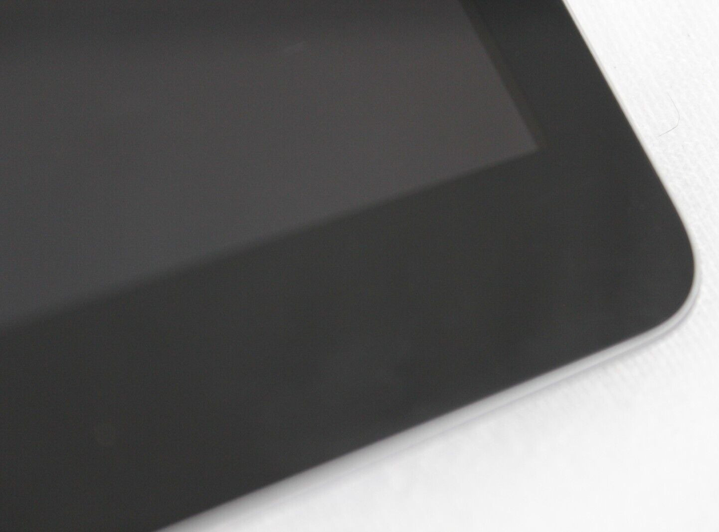 Apple IPad 6th Gen MR6R22LL/A A1954 IOS 15.1 128GB 9.7 ” GRADE A
