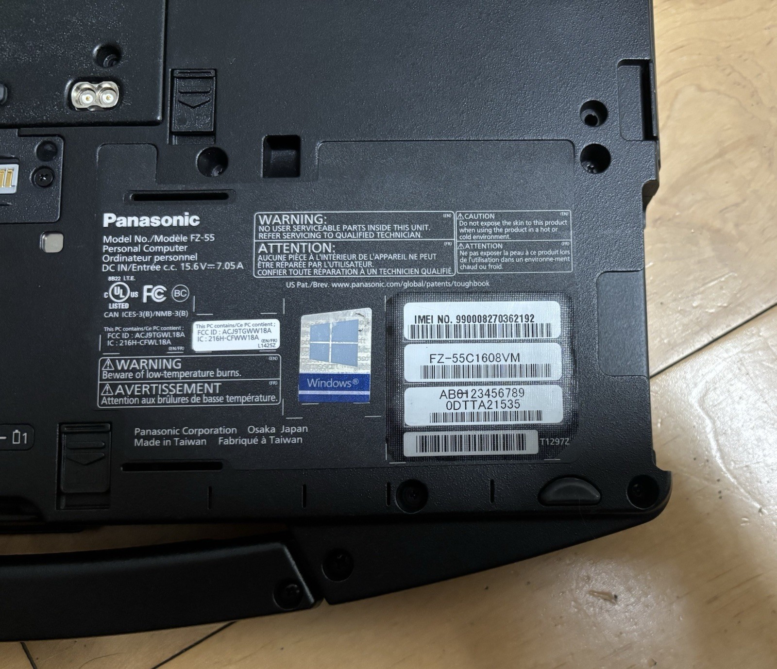 Panasonic Toughbook FZ-55 i5-8365U 1.6GHz 8GB Ram For Parts and Repair BD