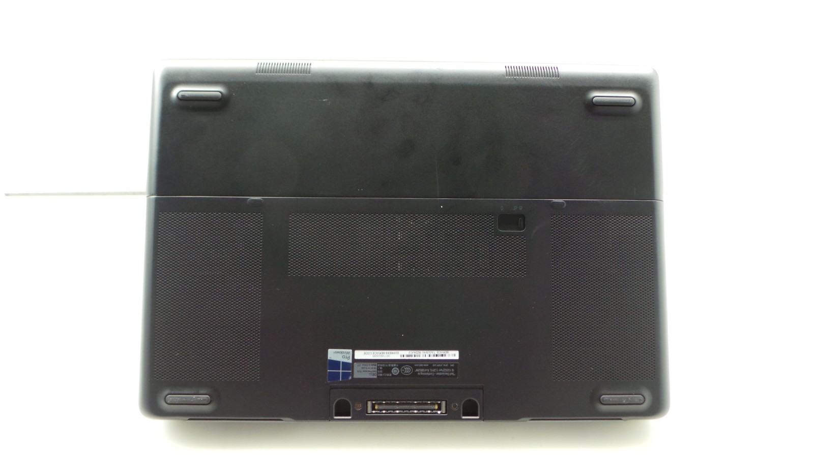 Dell Precision 7510 | 15.6″ | i7-6820HQ | 16GB 500GB SSD | Win 11 Pro