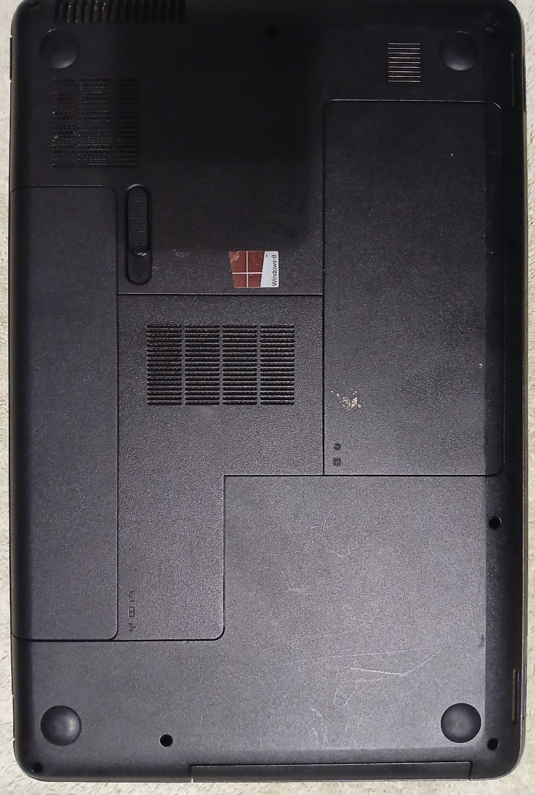 HP 2000 15.6in AMD A6-5200 – Please see pictures for full details