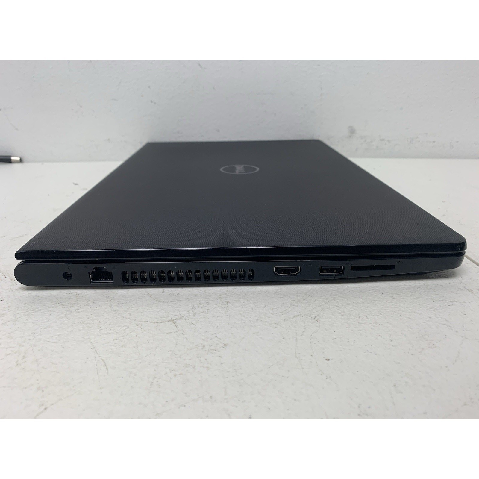 Dell Inspiron 15″ 3558 Intel i3-5015U 2.10 GHz 4GB Ram 180gb SSD Wind 11