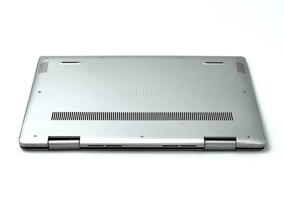 Dell Inspiron 7586 2 n 1 Touch S. i5-8265U, 16GB 512 M.2 SSD W10 Excell. Cond!