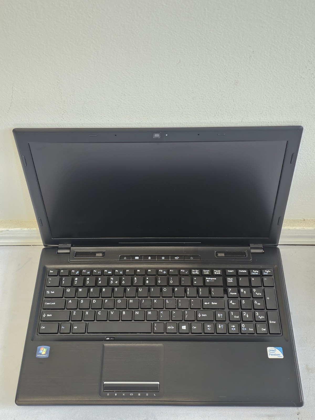 Nobilis MS-16GD Laptop – Intel Pentium 3550m – NO BATT – Parts/Repair – READ