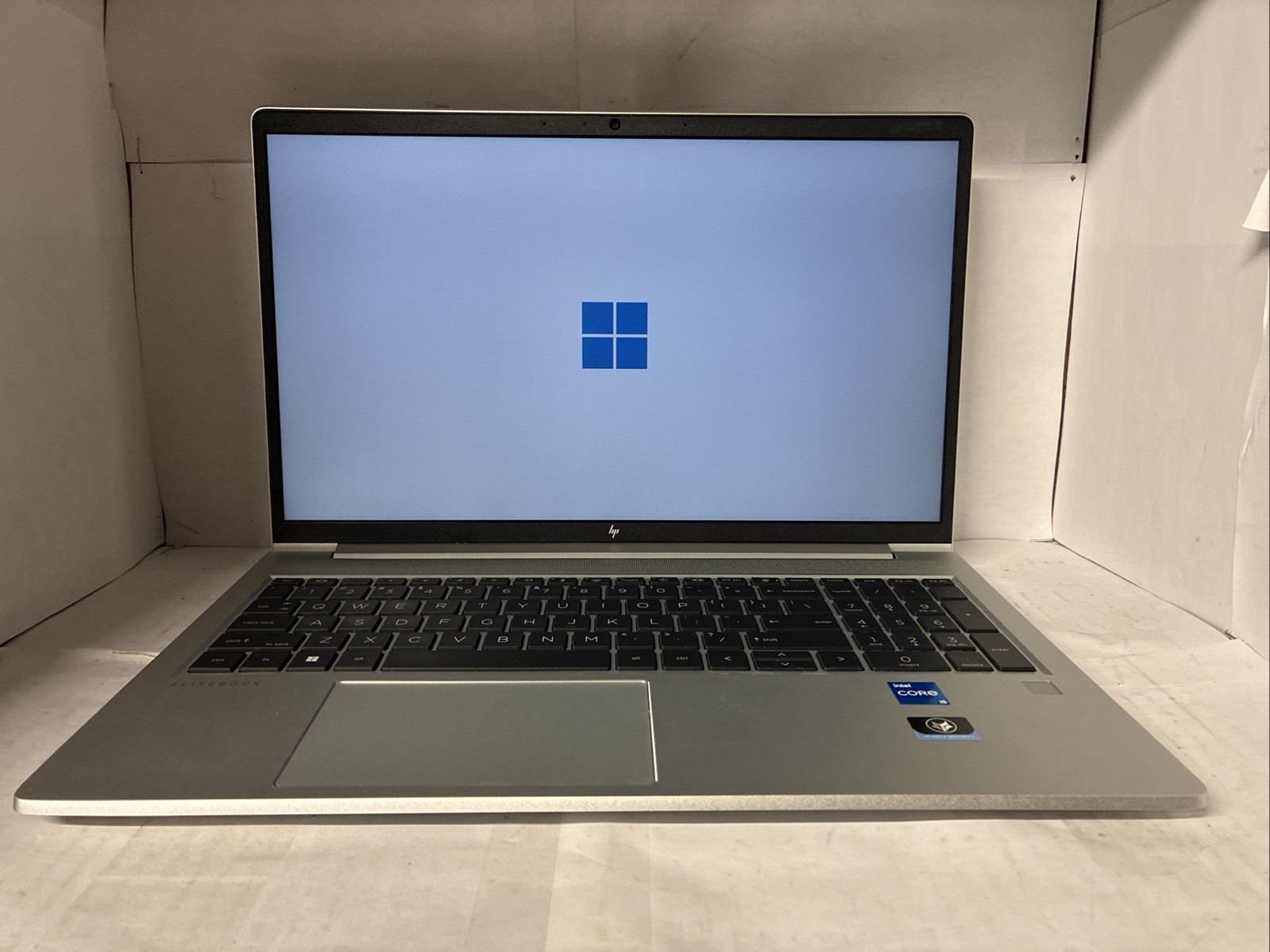 HP EliteBook 650 G9 15.6″ Laptop i5-12th Gen 16GB 256GB SSD Win 11 Pro – No Cord