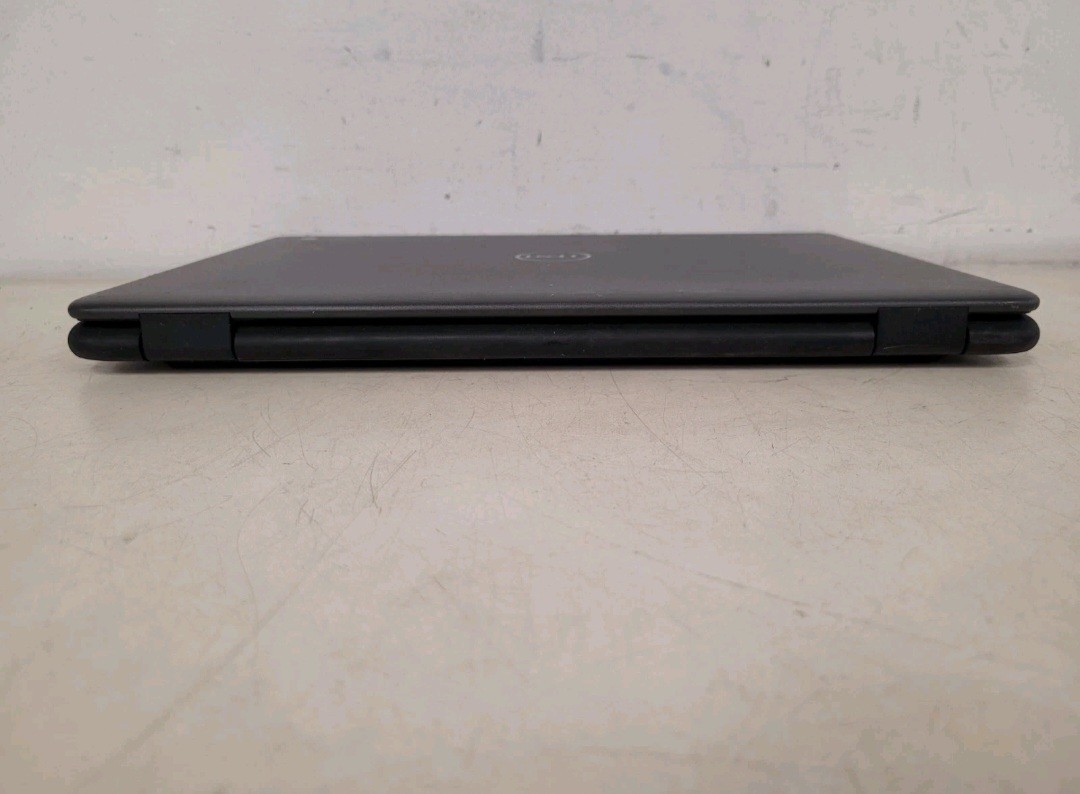 Dell Chromebook 3400 14″ – N4000 – 4GB RAM Chromebook 32GB Large Screen – Works