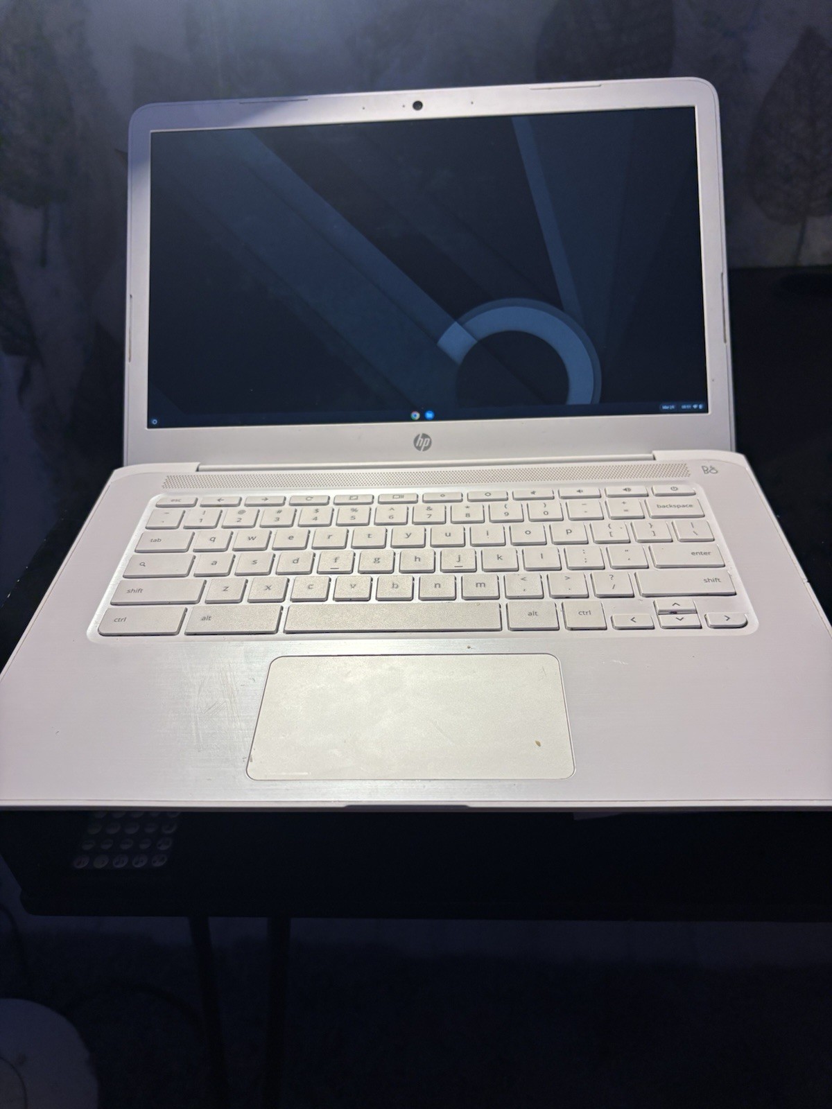 HP Chromebook 14″ Laptop, Snow White, 32 GB, 4 GB RAM (14-db0030nr) 3227