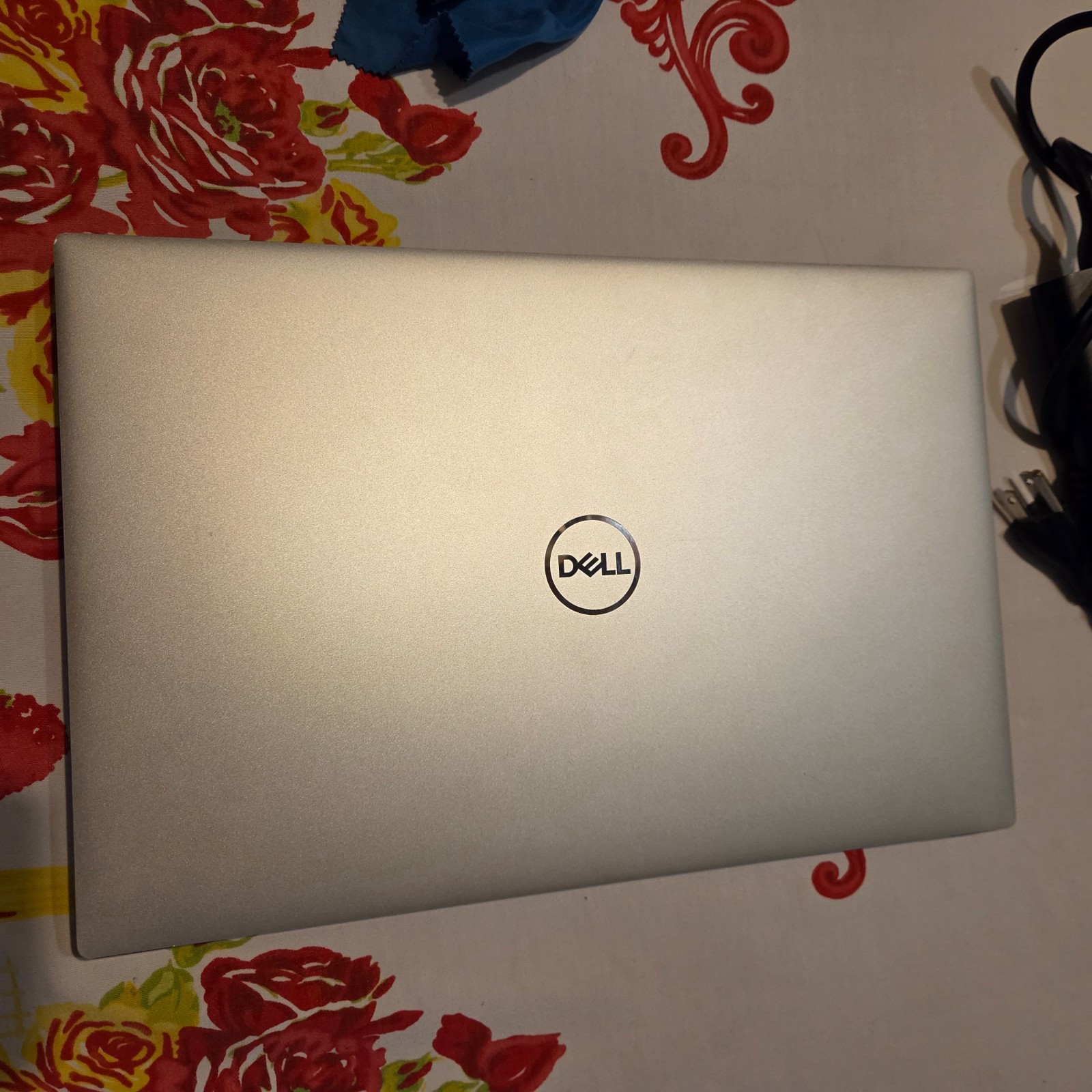 Dell XPS 15 9510 i9-11900H 32 GB RAM 1TB SSD RTX 3050 Ti 15.6″ FHD+ Win Pro