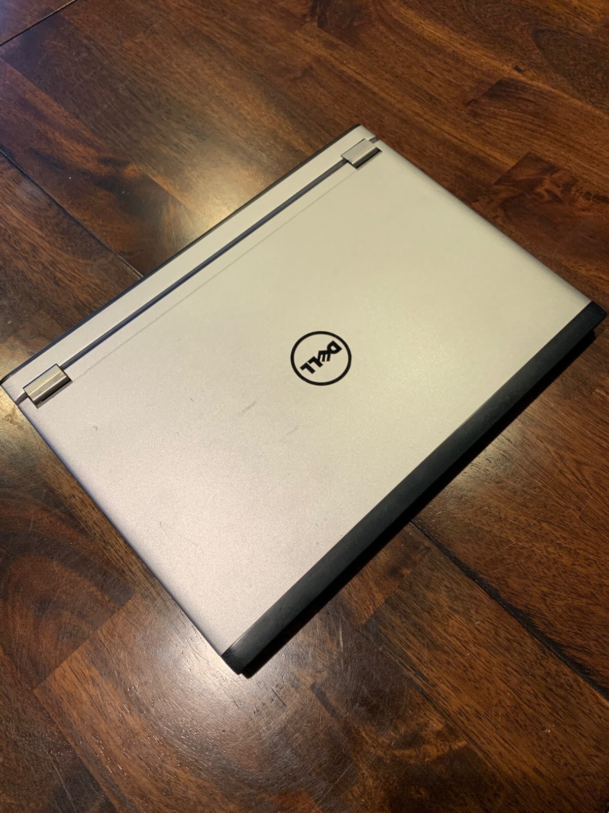 Dell Latitude 3330 Laptop – Silver/Black – 8gb RAM / 240gb SSD – Good Condition