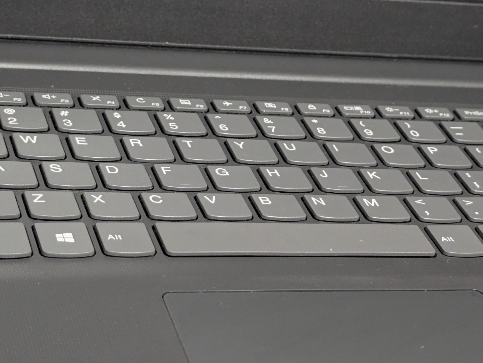 Lenovo IdeaPad 130-15AST Laptop AMD A6-9225 8GB 256GB SSD Win 10