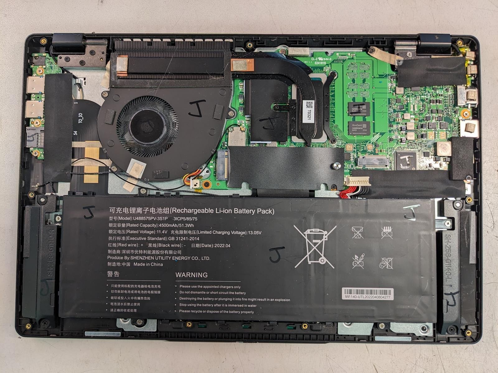 GATEWAY GWTC71427-BK i7-1255U @ 1.20GHz, 8GB RAM, NO HDD/OS – (FOR PARTS)
