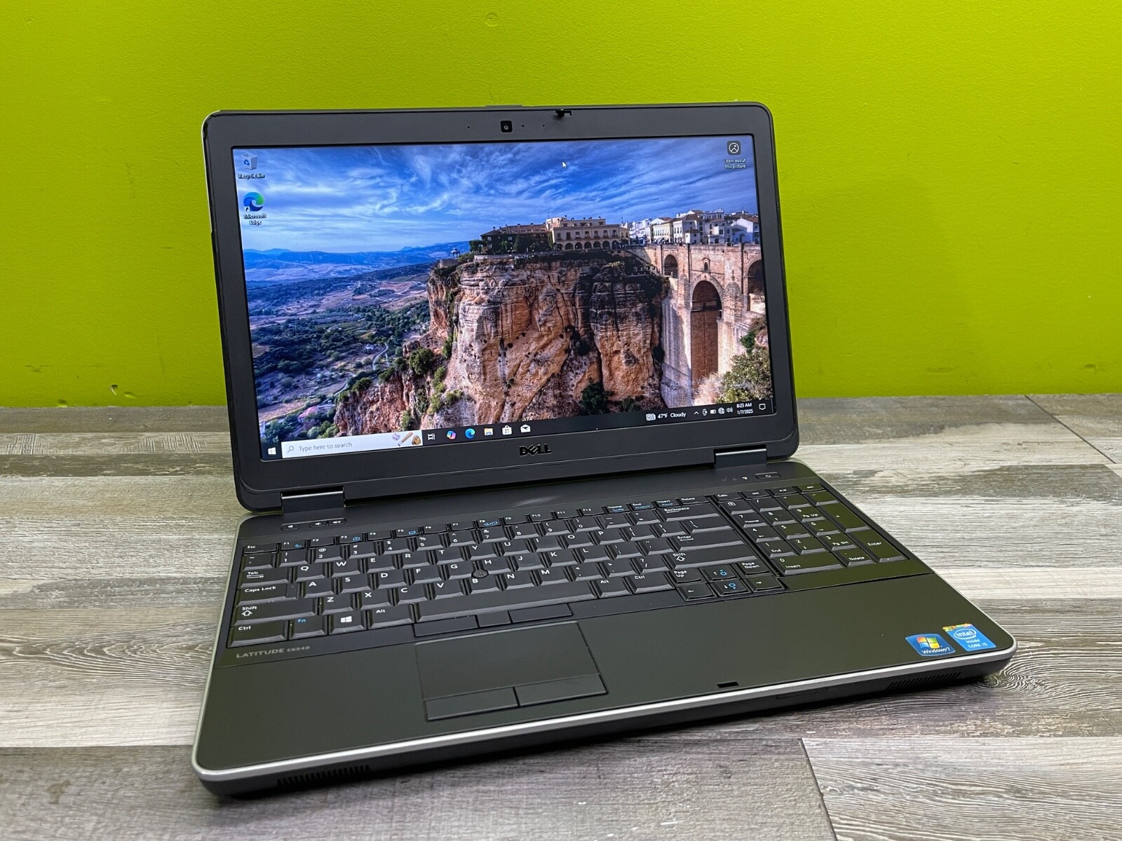 Dell Latitude E6540 Intel Core i5-4300M – 8GB – 128GB SSD – Windows 10 + Charger