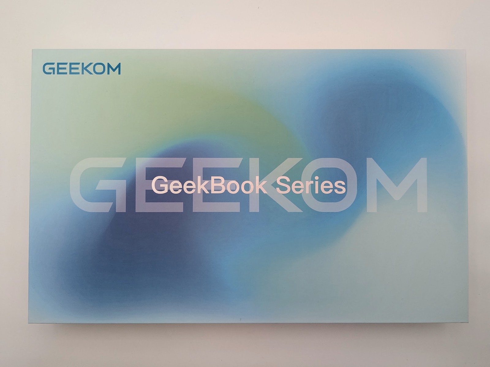 GEEKOM GeekBook X16 Pro 16″ Laptop Ultra 9 185H 32GB RAM 2TB SSD Win 11