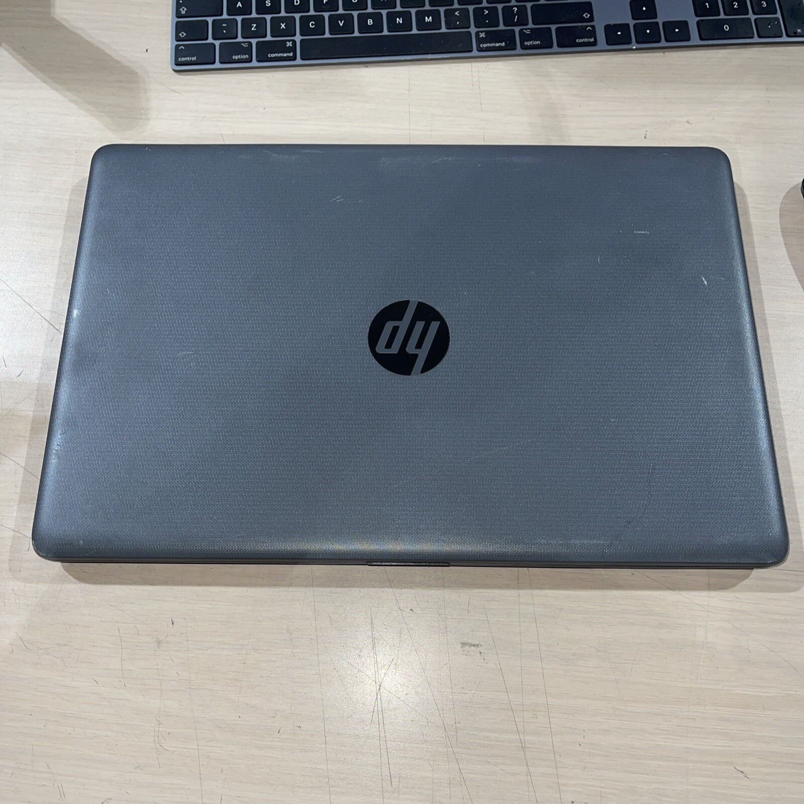 Hp 255 G7 Notebook AMD A4-9125 Radeon 4GB RAM NO HD !