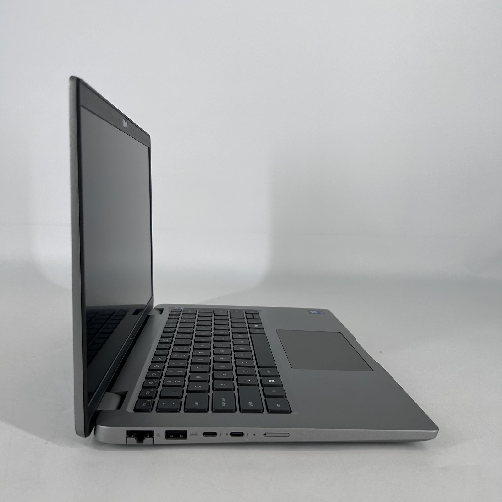 Dell Precision 3490 14 Gray FHD 3.6 GHz Ultra 5 125U 16GB 512GB SSD Very Good