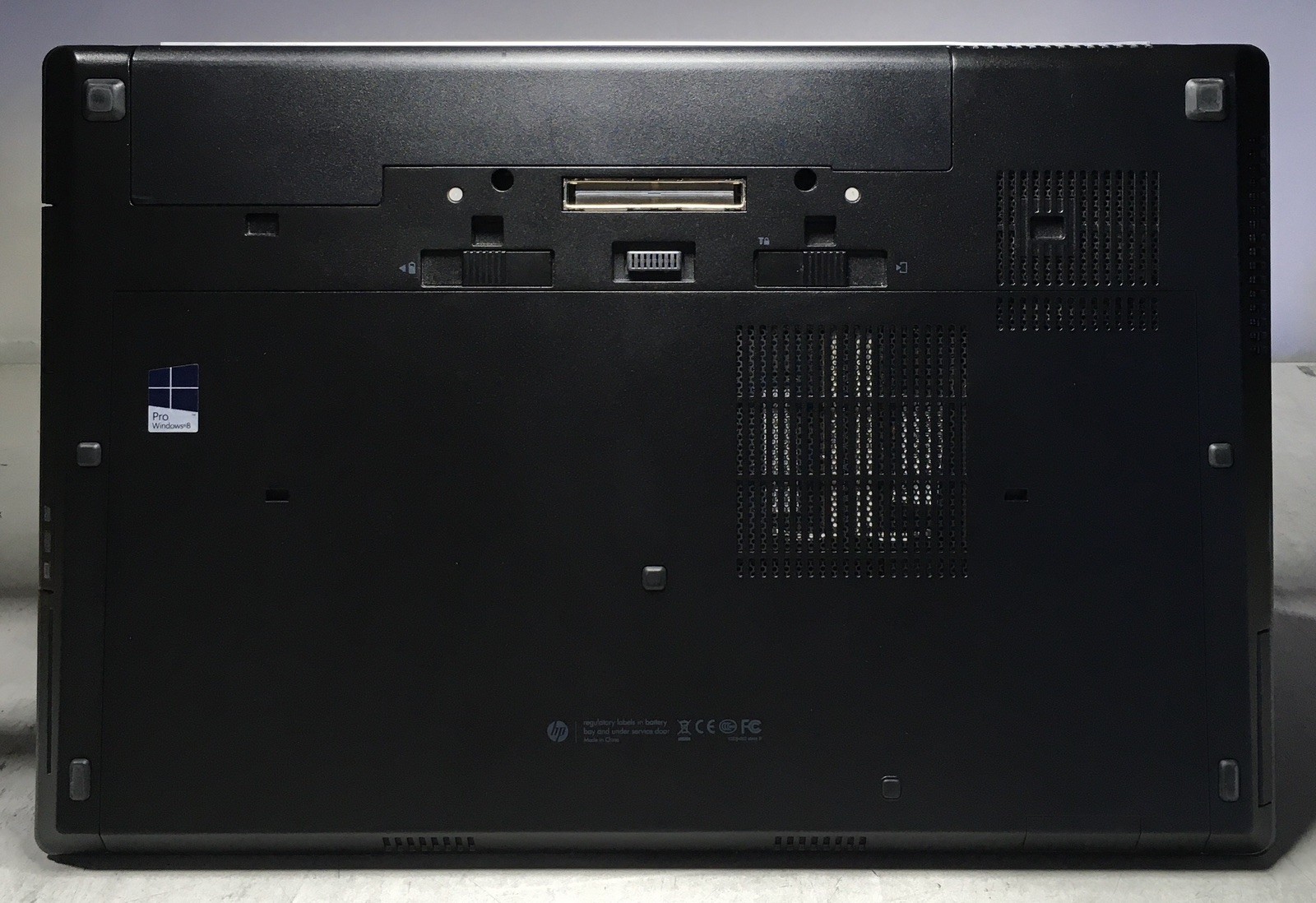 HP Elitebook 8770w Intel i5 vPro 8GB Ram 120GB SSD *DEAD BATTERY/FOR PARTS*