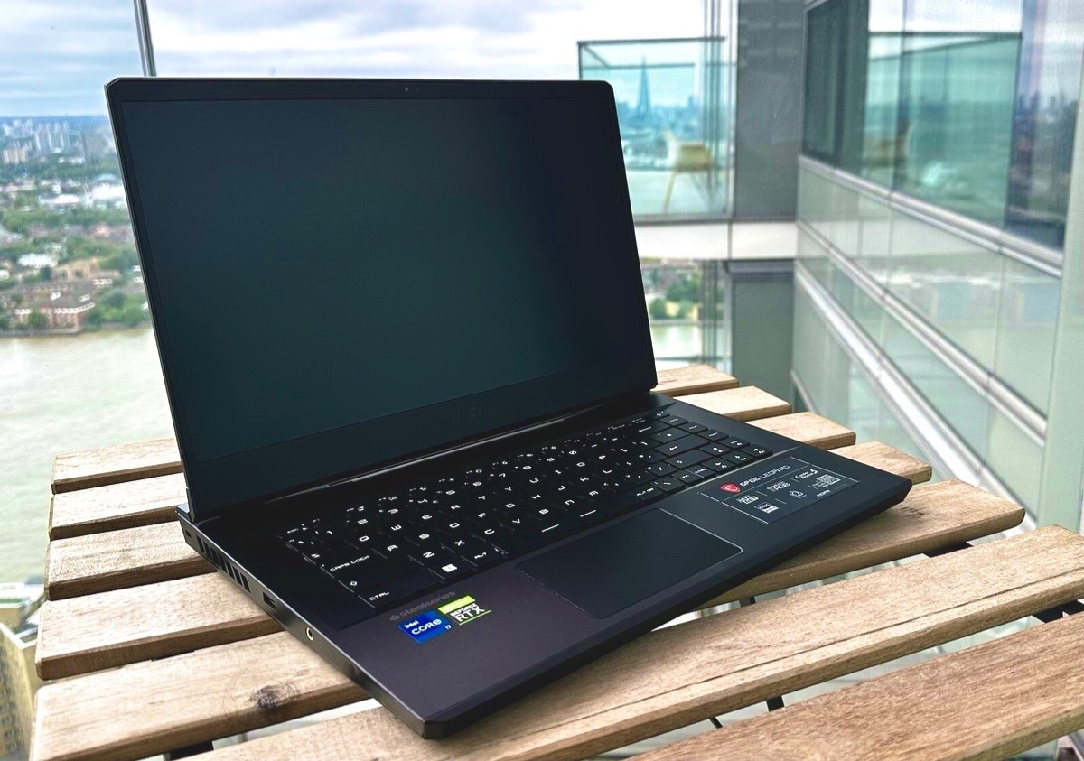 Gaming Laptop MSI Vector GP66 15 165Hz 2K i7-12700H 32GB RAM 1TB RTX 3070 Ti
