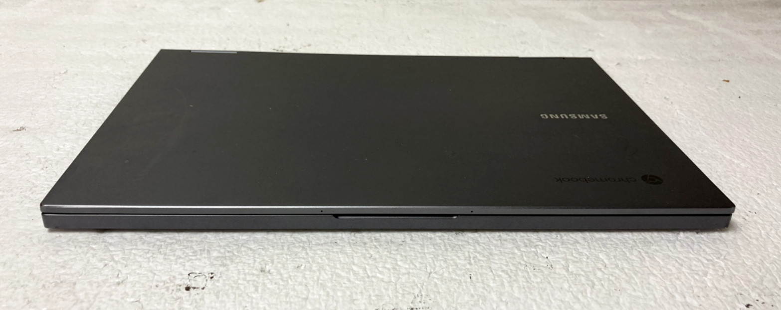 Samsung Galaxy Chromebook XE530QDA i3-10110U @2.10GHz 8GB RAM 128GB SSD *READ