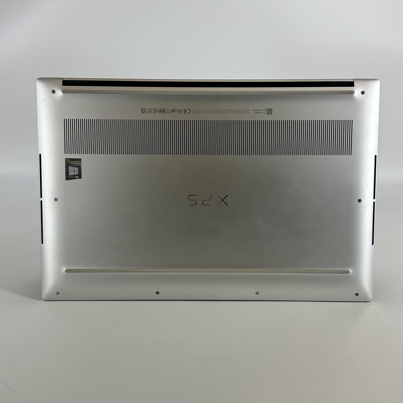 Dell XPS 15 9510 4K+ TOUCH i9-11900H 2.40GHz 32GB 1TB SSD RTX 3050 Ti Good
