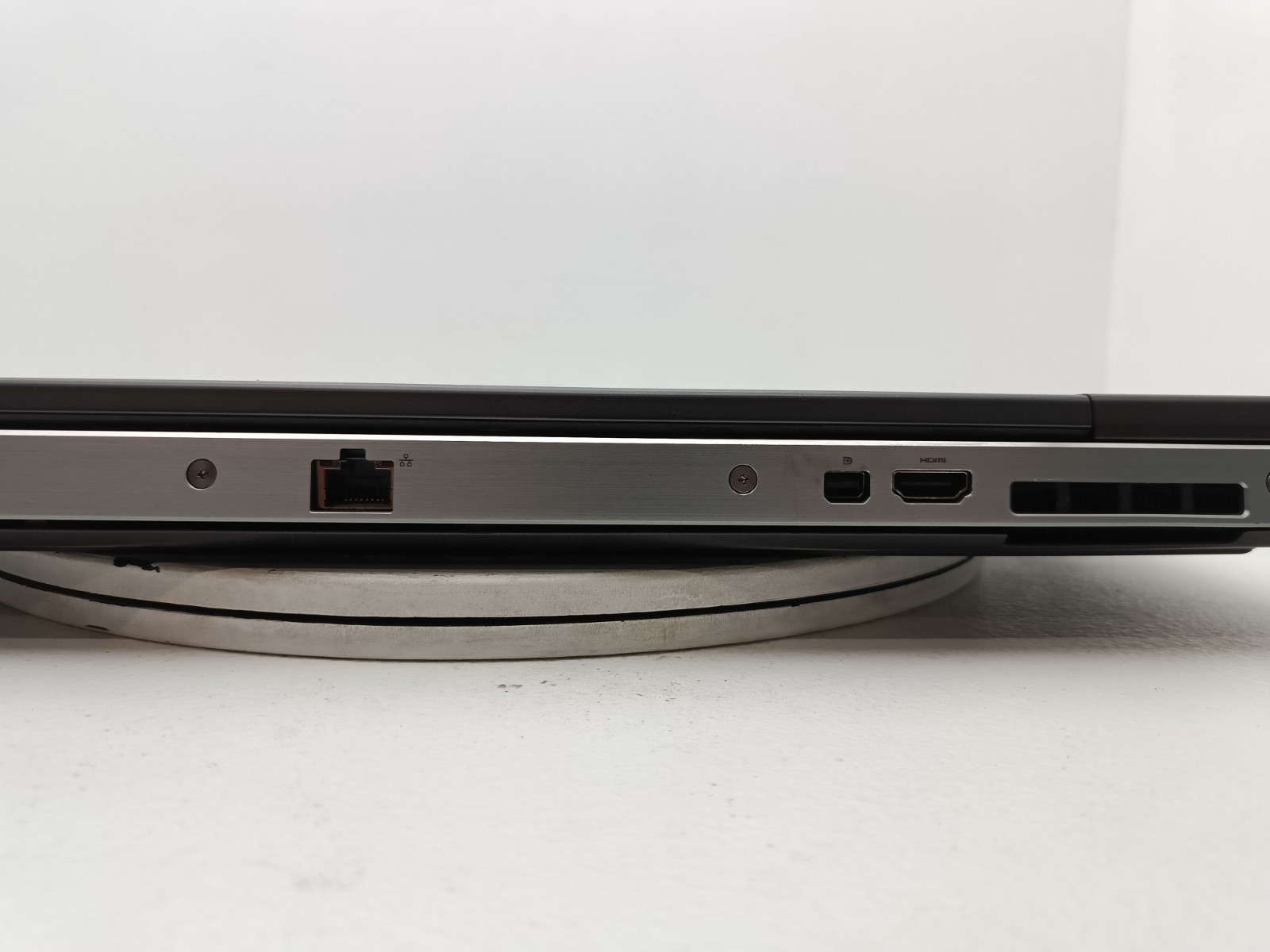 Dell Precision 7540 Intel i7 2.60GHz 16GB Ram RADEON Pro WX 3200 *READ* #91