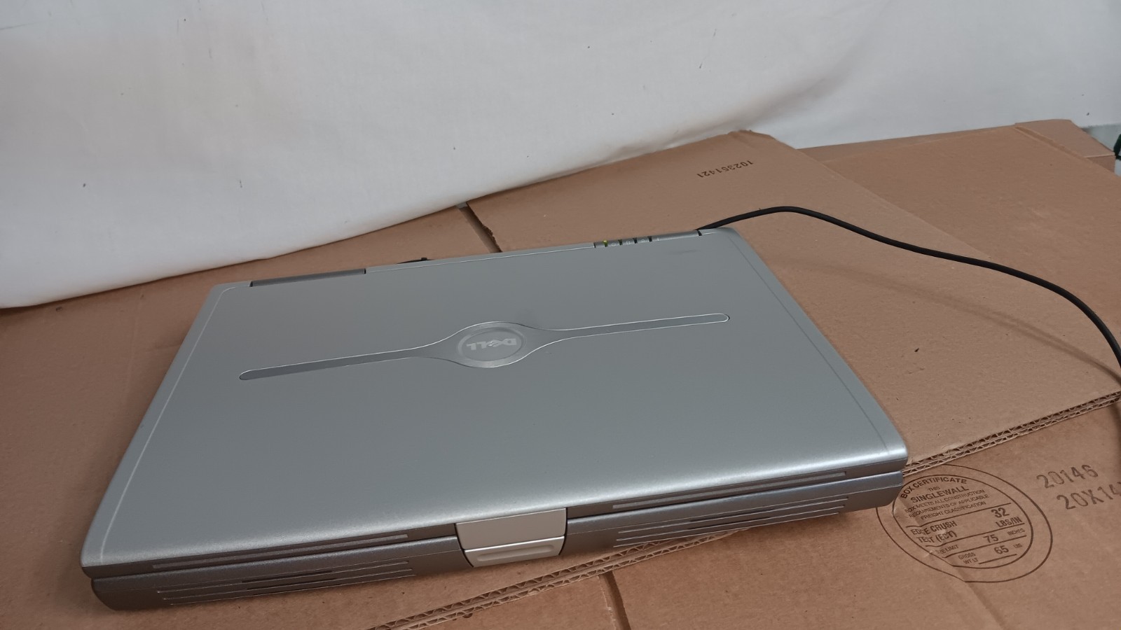 Dell Inspiron 8600 Laptop PM @ 1.60 GHz 1 GB DDR 15.4″ LCD Nvidia GeForce FX5200
