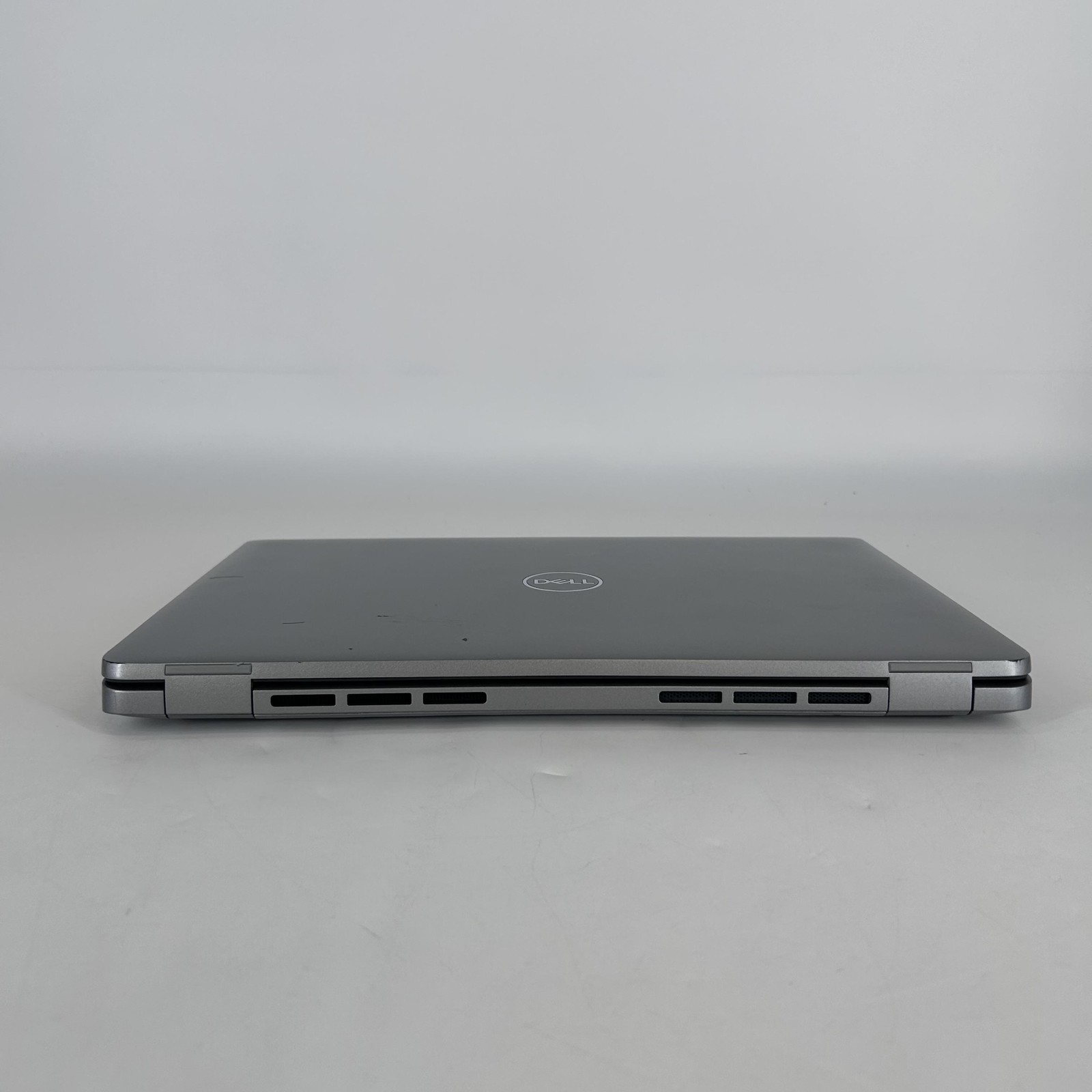 Dell Latitude 5440 14 Gray FHD 1.6 GHz i5-1345U 16GB 256GB SSD Good