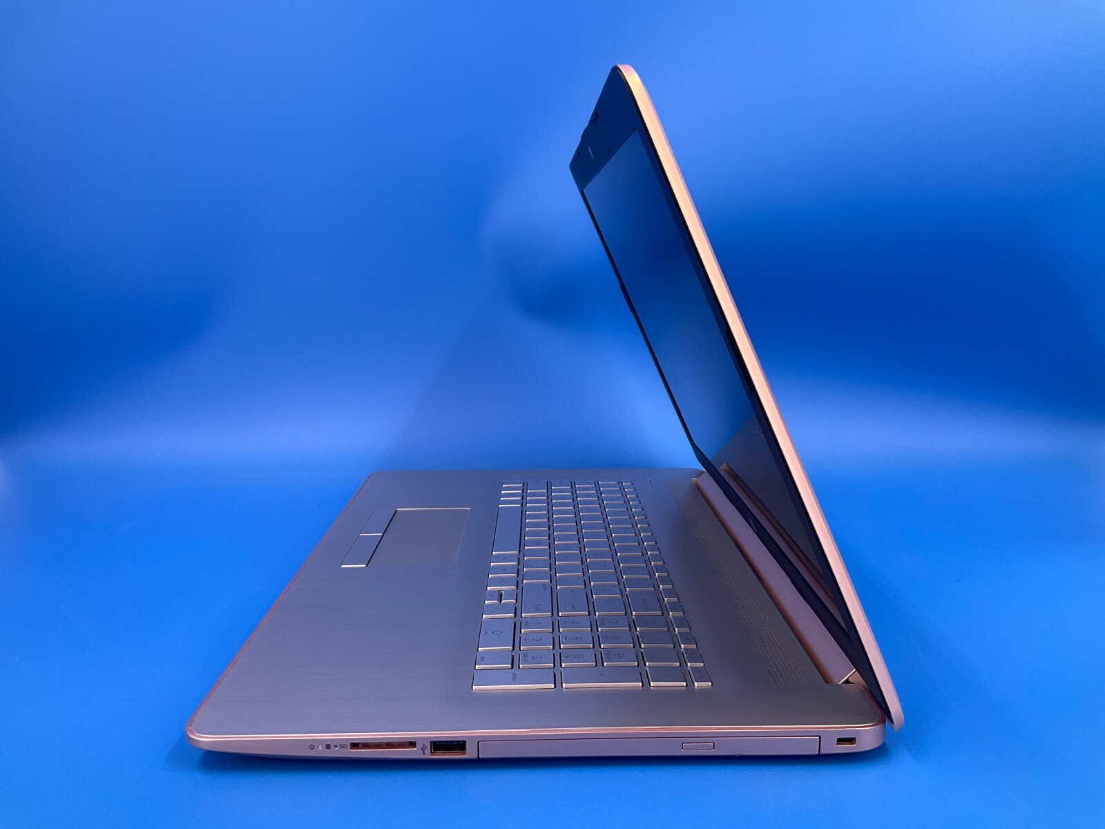 HP Laptop 17-by4000ds i5-1135G7 8GB 256GB BT4.2 WiFiAC 17.3W W11H Rose 4L2P9UA#A