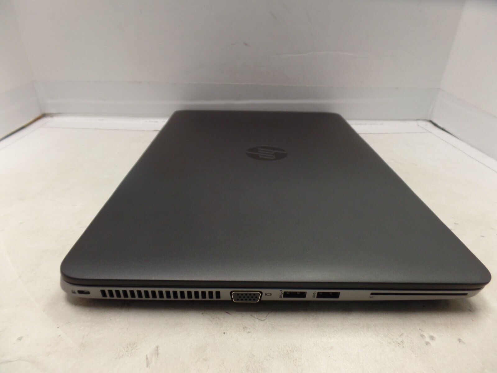 HP EliteBook 850 G2 (L4A23UT#ABA) 2.3GHZ i5-5300U 8GB 180GB SSD WIN10