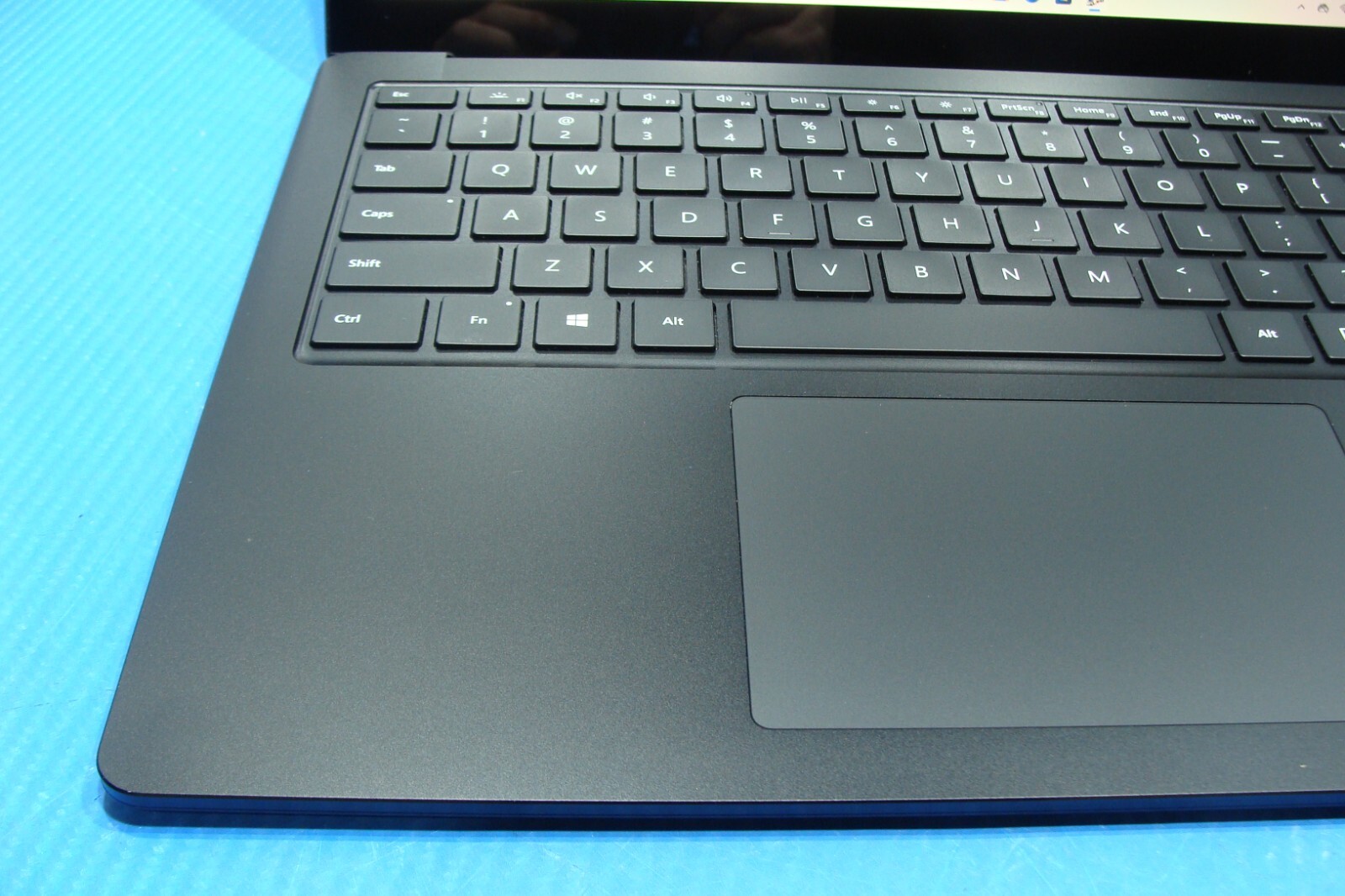 MS Surface Laptop 3 1867:1868 13.5″ TOUCH i7-1065G7 1.3Gh 16GB 256GB +Charger