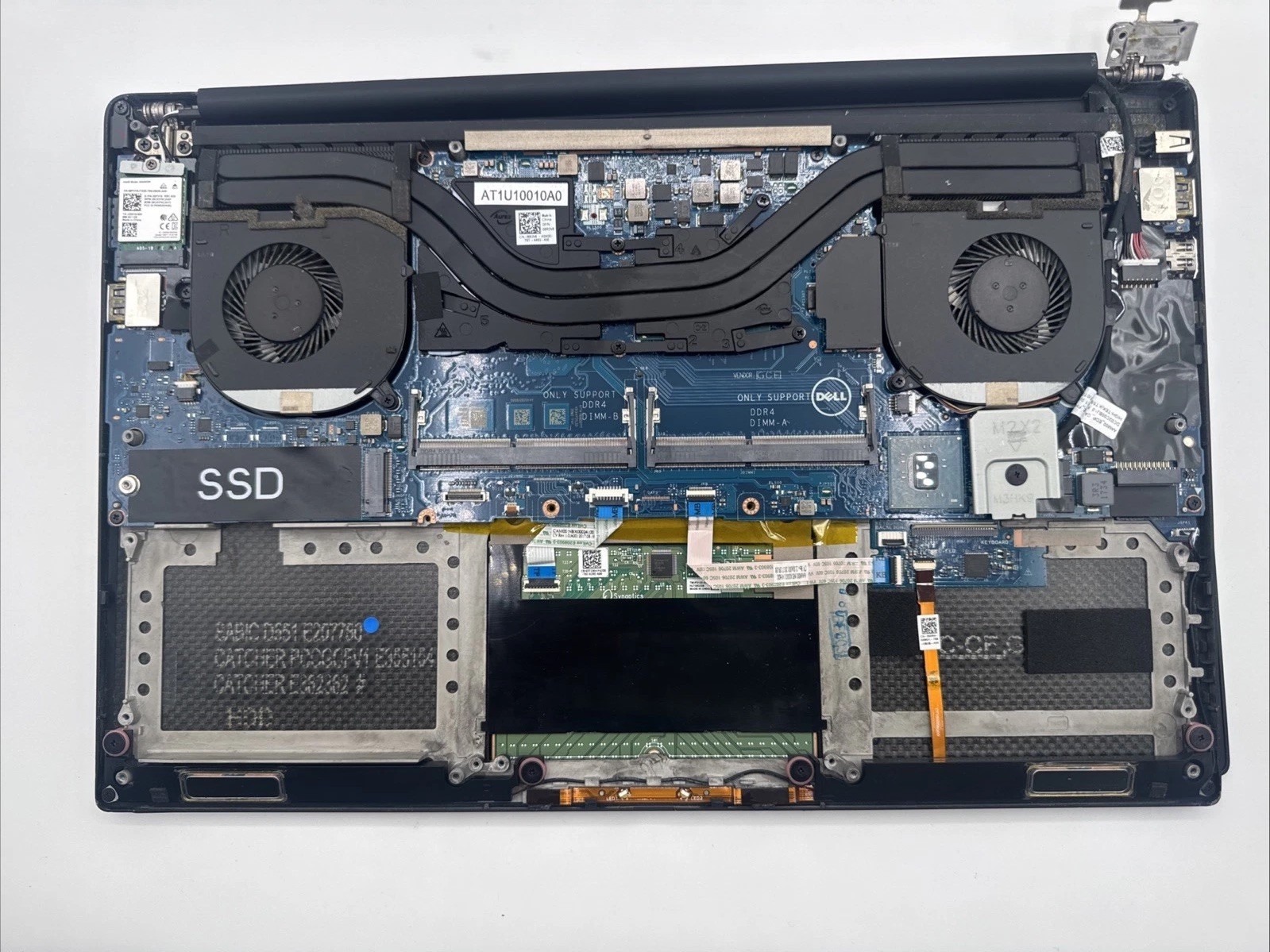 Dell Precision 5520 15.6″ Xeon E3-1505M No RAM/HDD/SSD/OS! NO KYBD! READ! AS IS