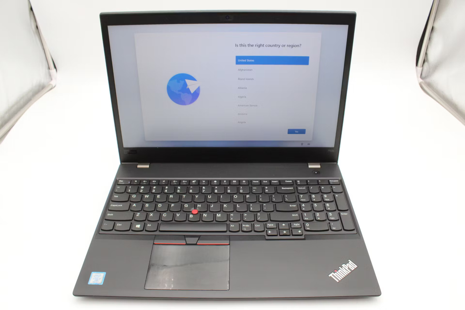Lenovo ThinkPad P52s Used 15.5″ i7-8650U, 256GB NVMe, 16GB RAM, P500