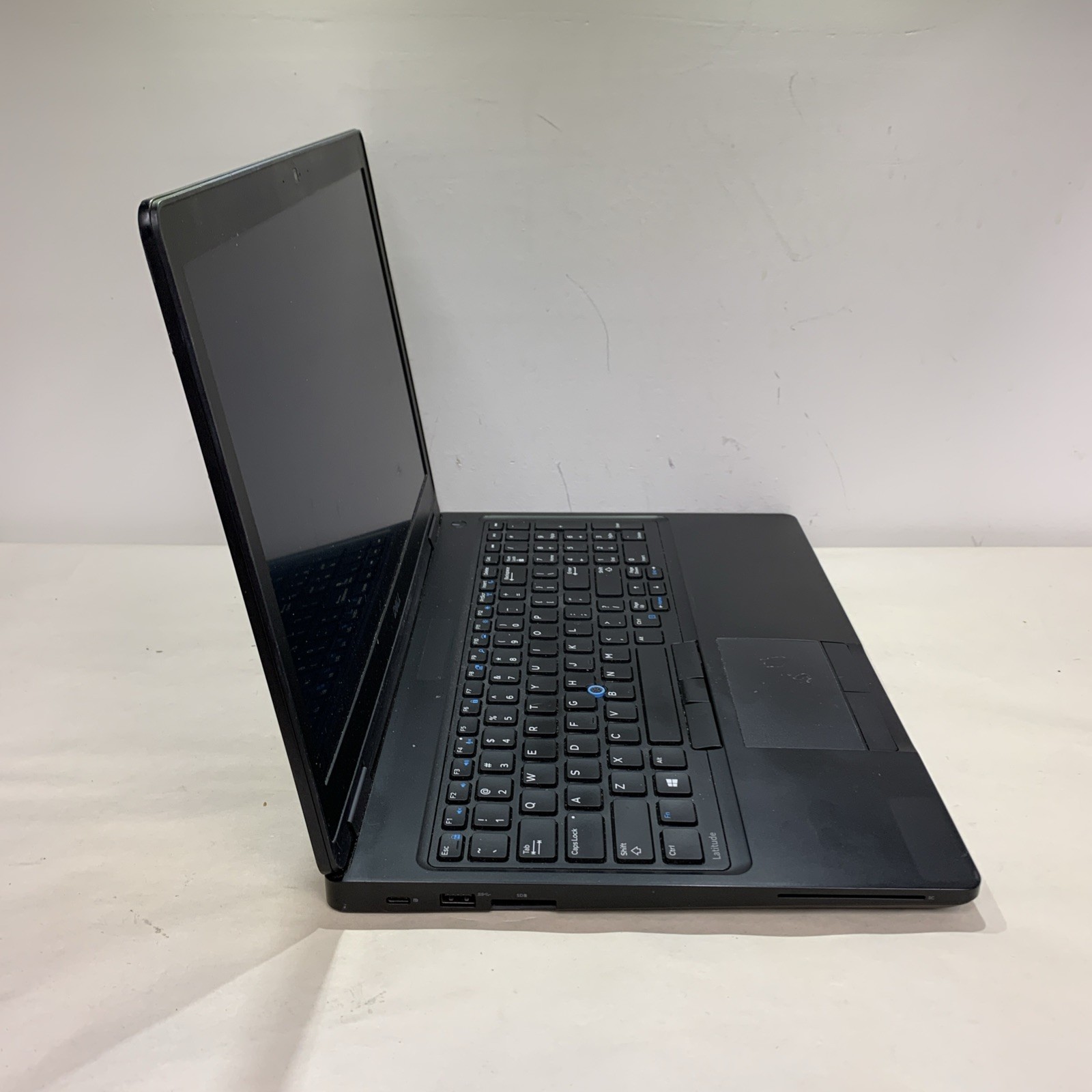 Dell Latitude 5580 i5-7300U 8GB RAM 500GB SSD Win10 Pro | SWOLLEN BATTERY