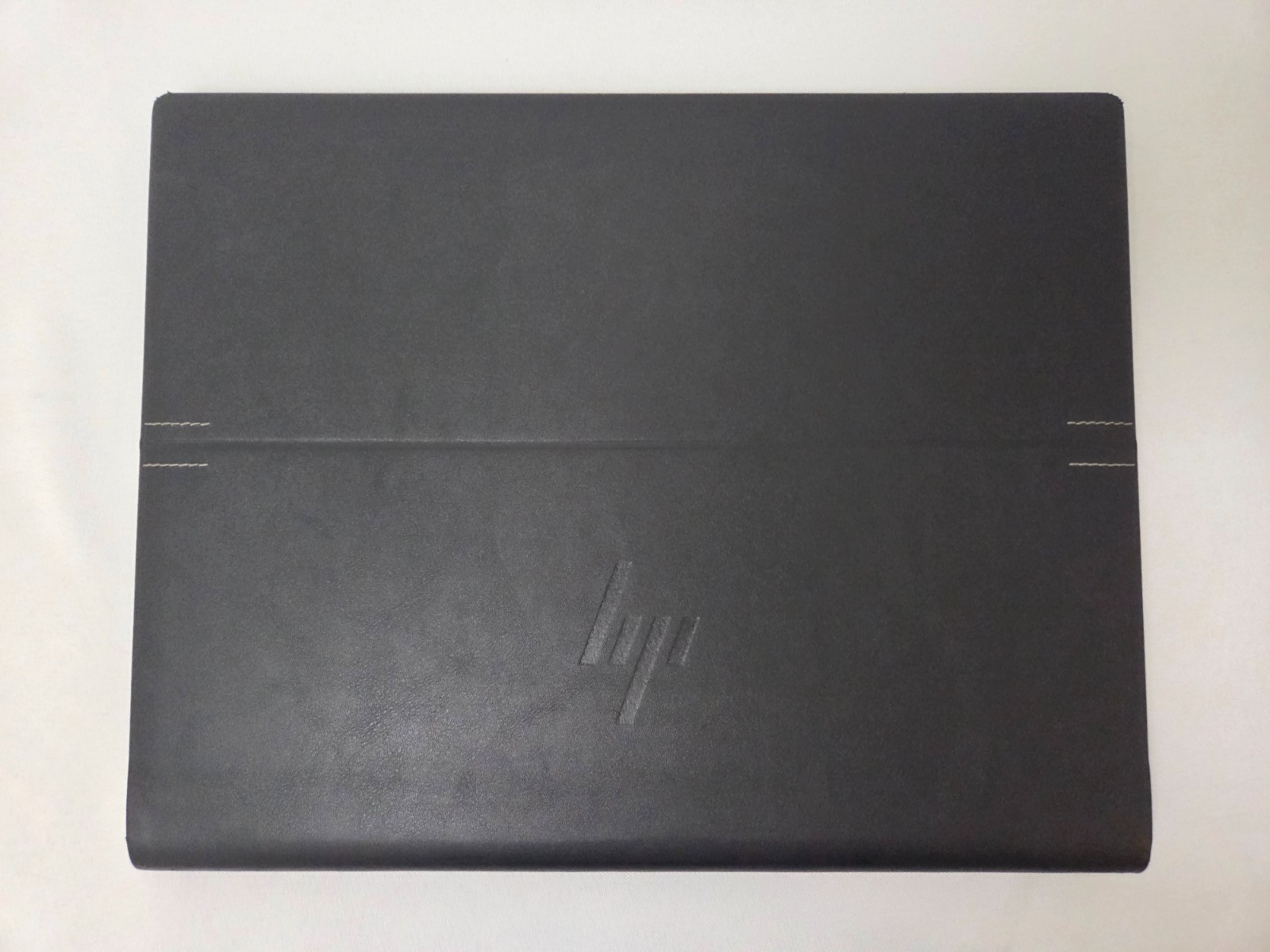 HP Dragonfly Folio G3 2-in-1 13.5″ – Intel Core i7-1265U, 16GB RAM, 512GB SSD