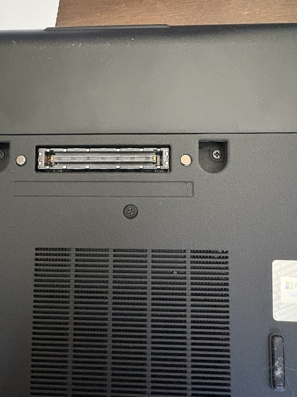 Dell Latitude e5420 Laptop W/ Power Cord 4GB dDR3 Windows 10 Read Description