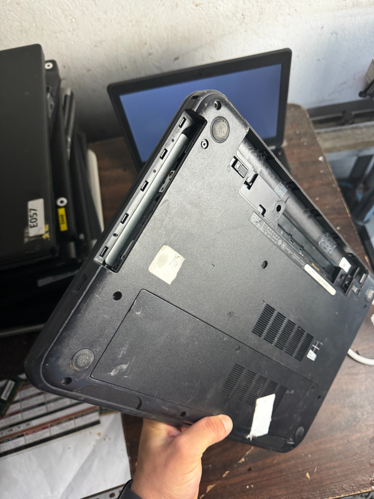 Dell Latitude 3540 Intel Core i3-4005U, 4GB RAM, Laptop For Repair #6396