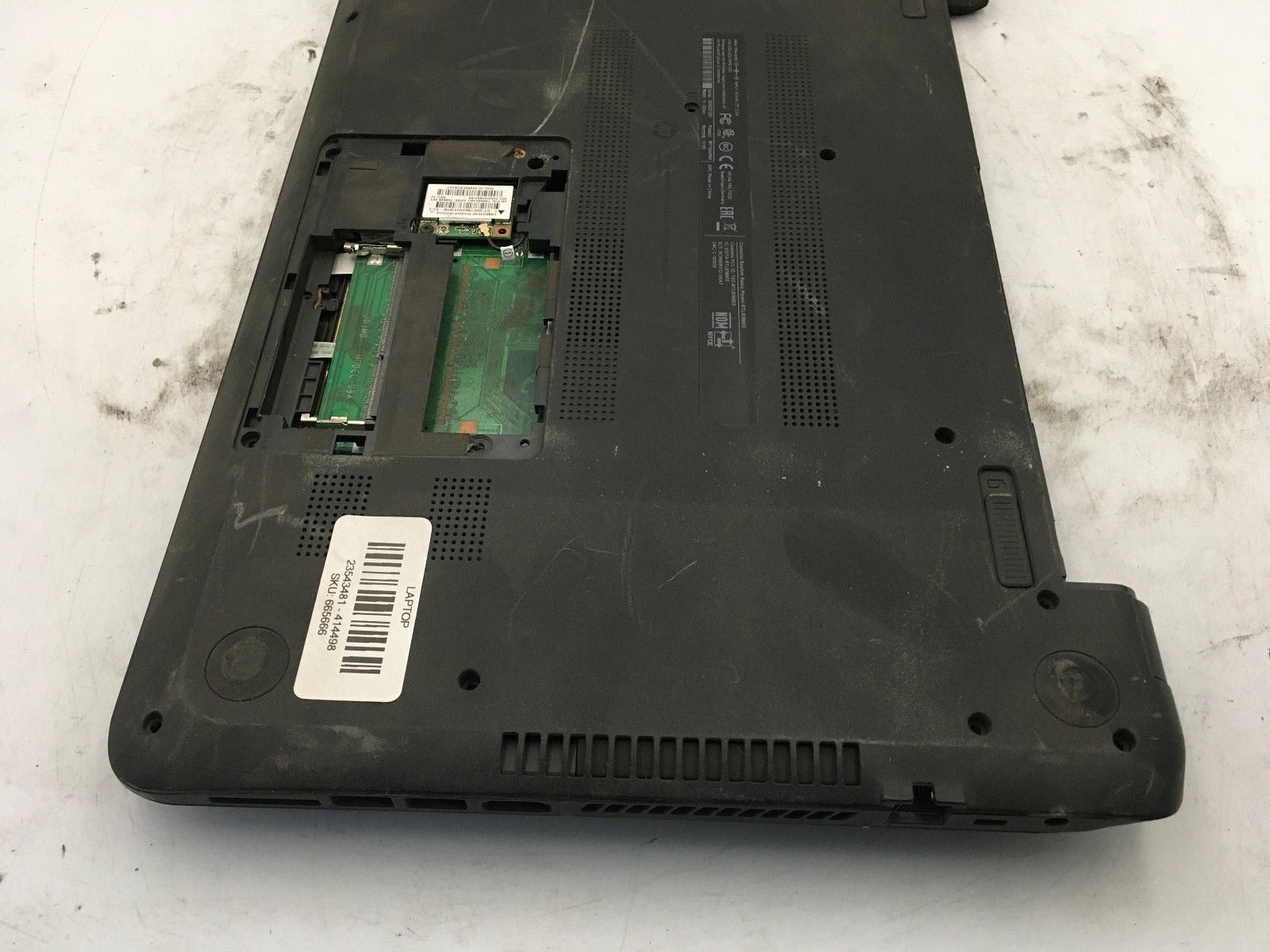HP 15 F222WM – FOR PARTS/REPAIR – INTEL PENTIUM – NO RAM – NO OS – READ DESC -BB