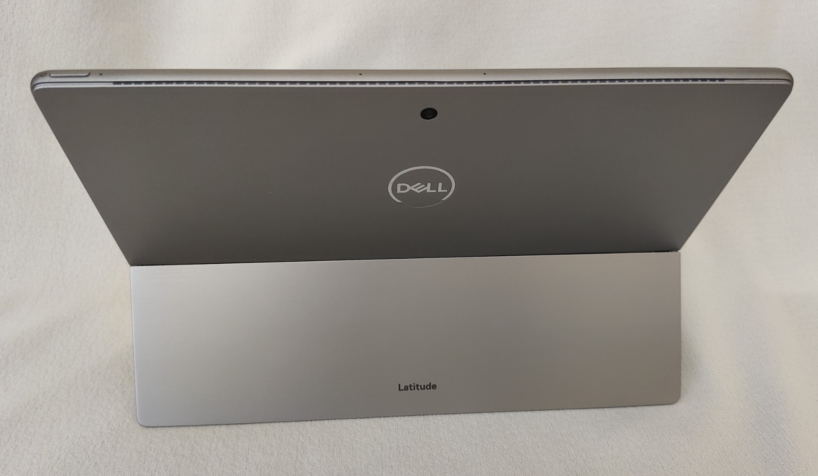 Dell Latitude 7320 detachable, i5-1140g7 4.2Ghz Max. 16gb/256gb Great Working