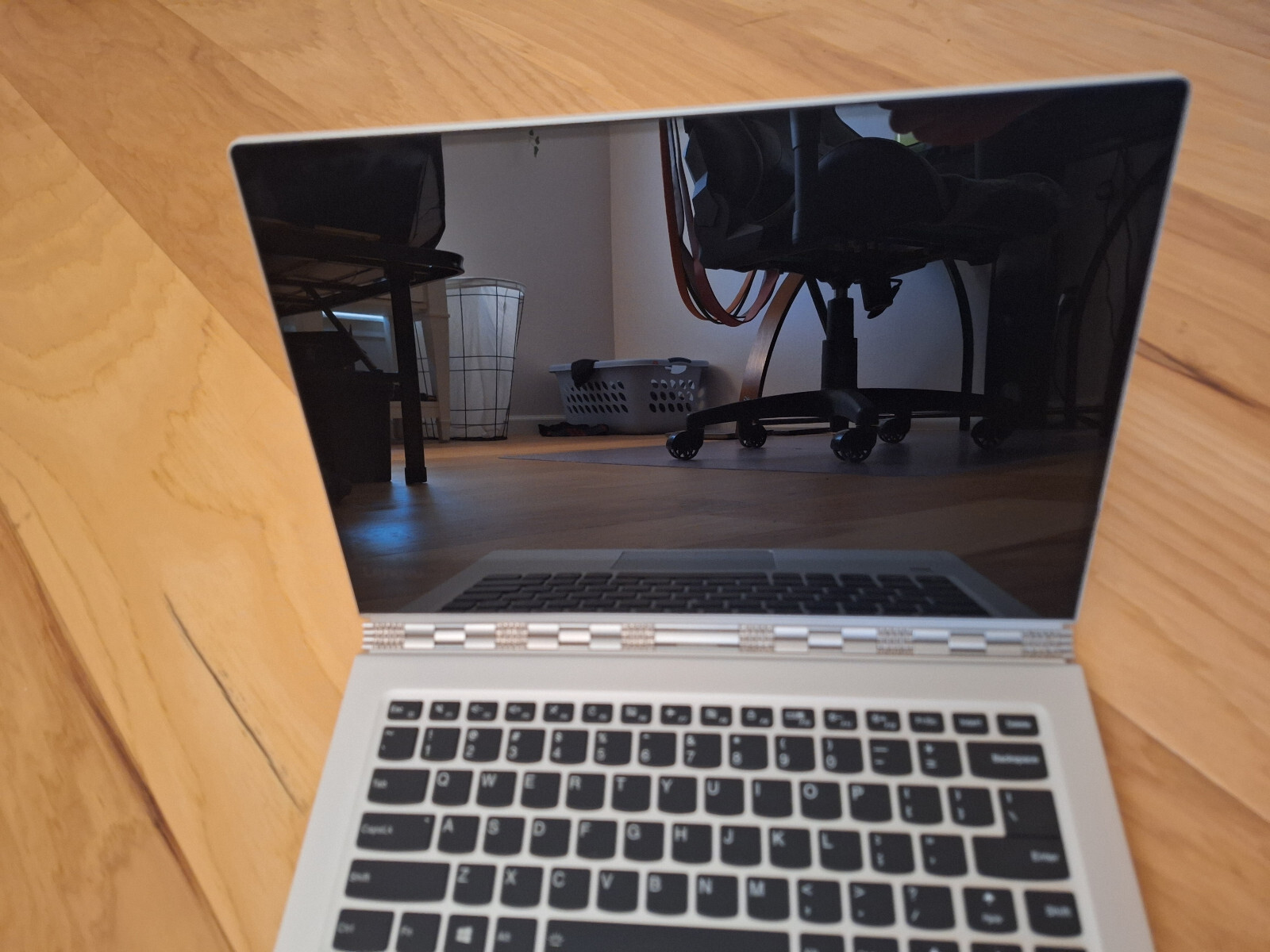 Lenovo SPECIAL EDITION Yoga 910 STAR WARS G EMPIRE (#636 of 3000) Used, min wear