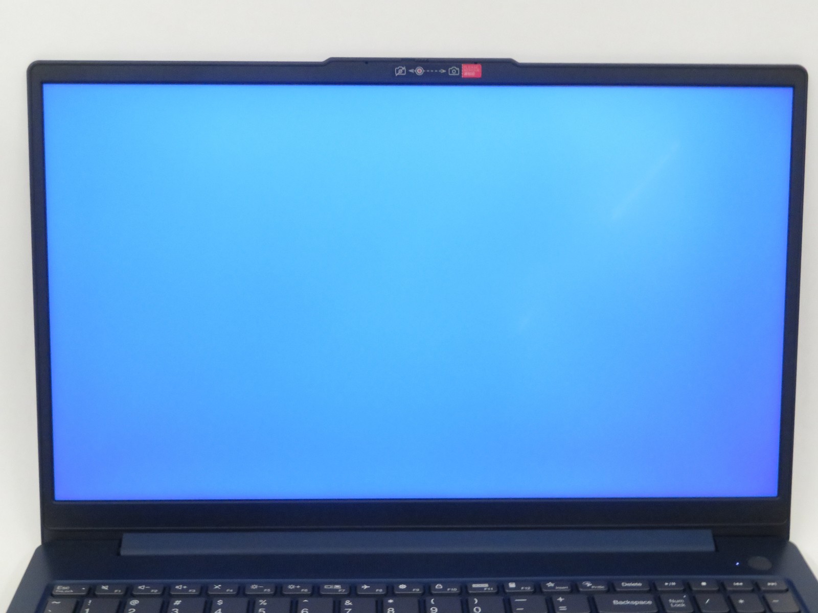 Ideapad Slim 3 15ABR8 15.6in FHD AMD Ryzen 7 7730U 2GHz 16GB RAM 512GB SSD
