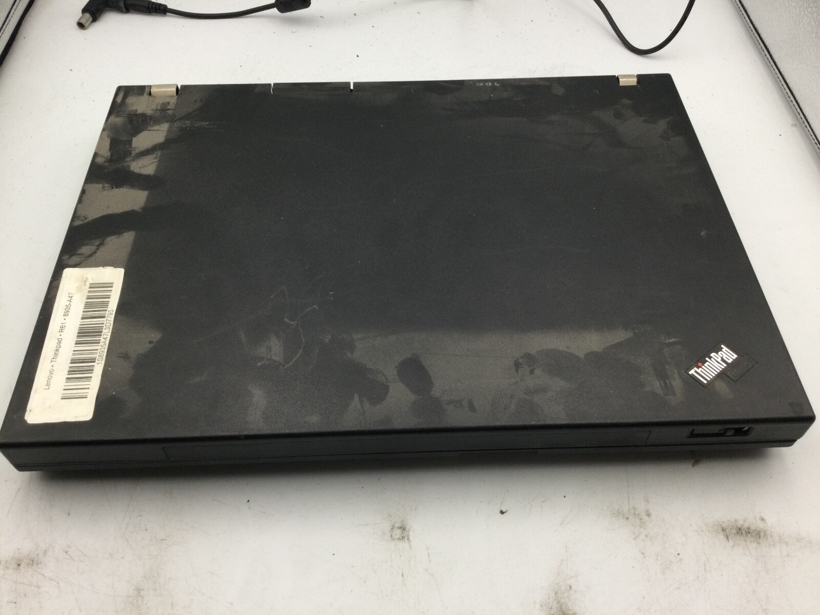 LENOVO THINKPAD R61 – BOOTS TO BIOS – INTEL CELERON – NO RAM – 16″ – READ – BB!