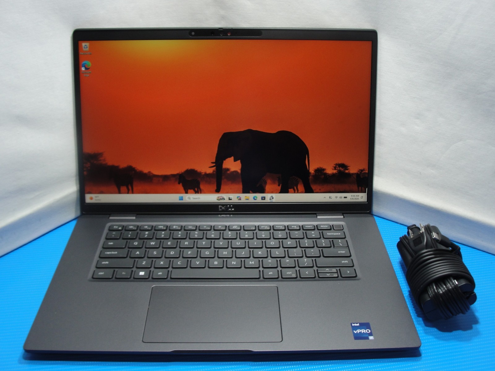 Dell Latitude 7530 15.6″FHD Touch Intel i7-1265U 1.8GHz 16GB RAM 1TB SSD