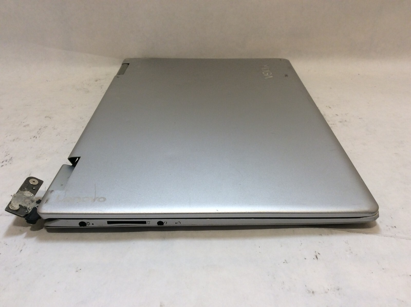 Lenovo Yoga 14 Laptop 14″ Intel Core i5 7th Gen VERY DAMAGED -PP