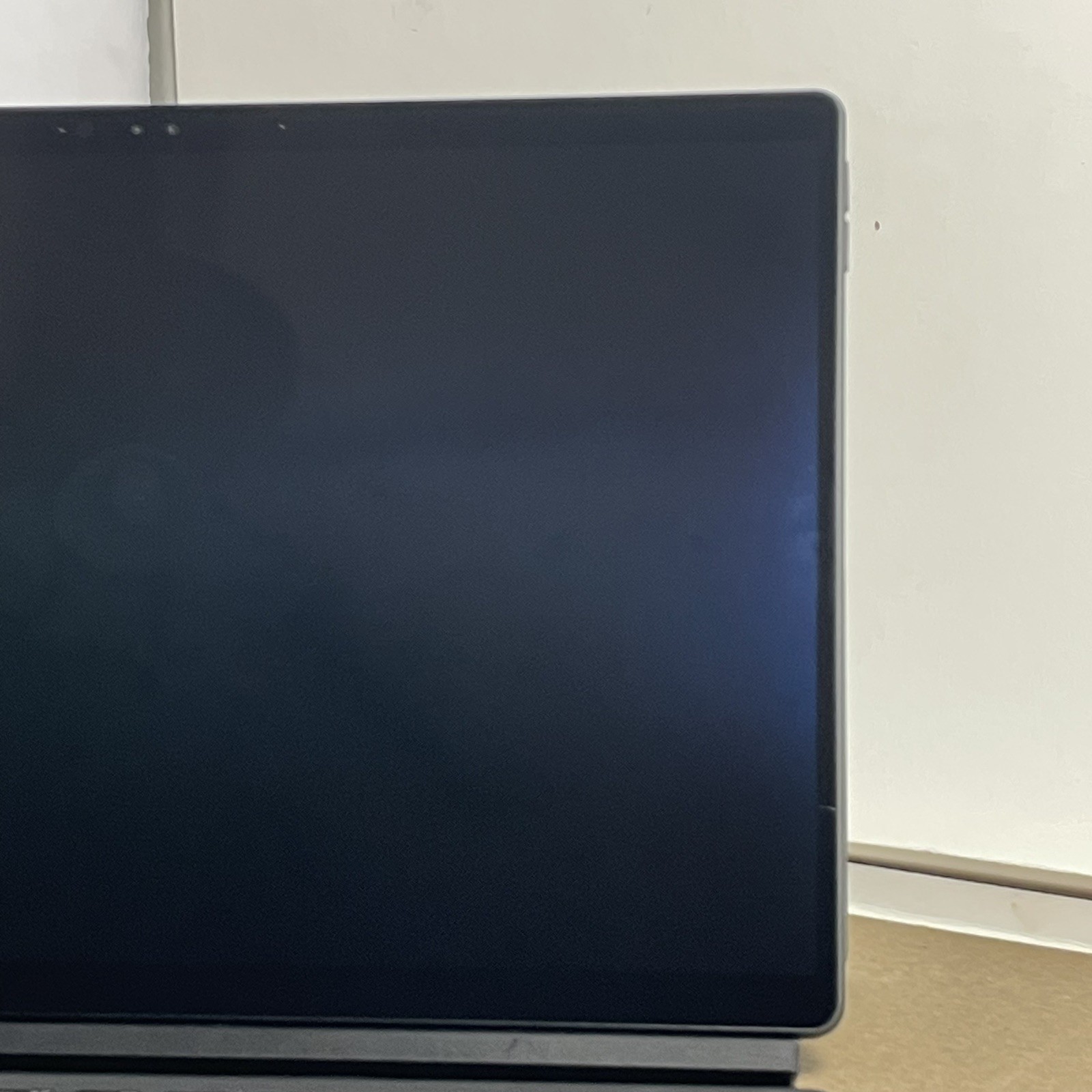 ASUS ProArt PZ13 13″ OLED 3K Detachable Laptop Snapdragon X Plus 16GB 1TB SSD