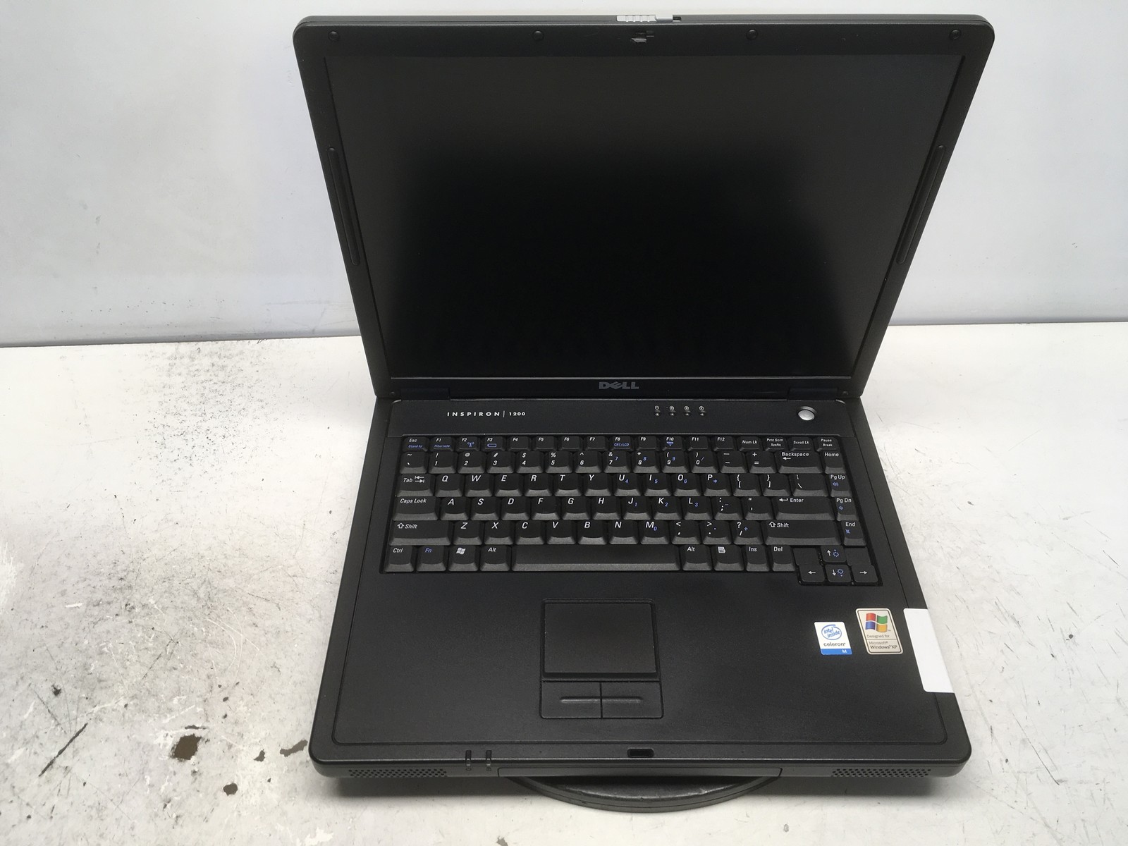 Dell Inspiron 1200 Intel Celeron M 06D8 1.3GHz 256 MB NO HDD No Batt