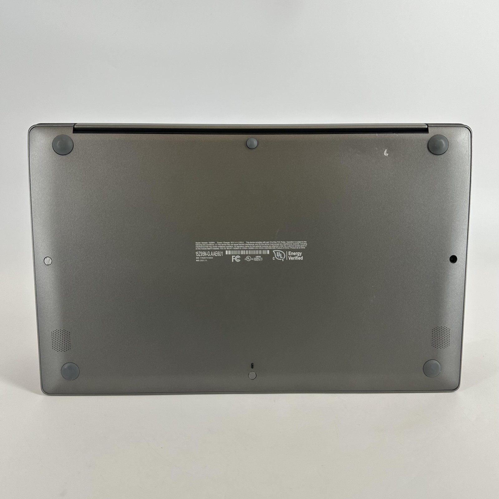 LG Gram 15 Silver FHD i5-1135G7 2.40GHz 16GB RAM 512GB SSD Good