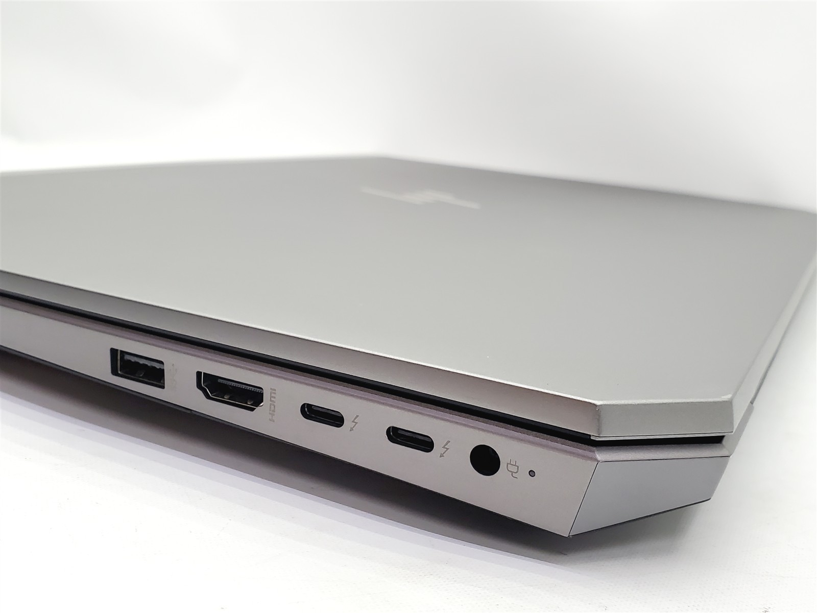 HP ZBook 15 G5 Workstation Xeon E-2176M 32GB 256GB NVMe Quadro P2000 W11Pro *A/C