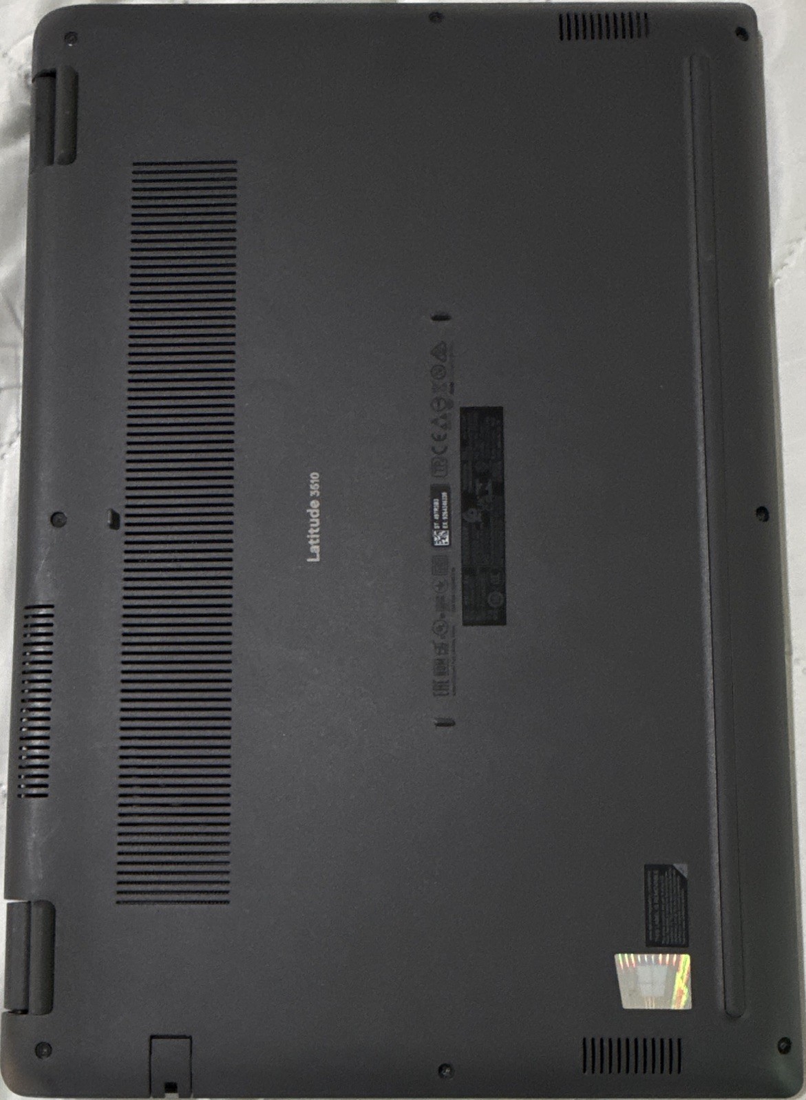 Dell Latitude 3510 15.6″ FHD i5-10210U 16GB RAM 512GB NVMe SSD Win11 Pro w/ch
