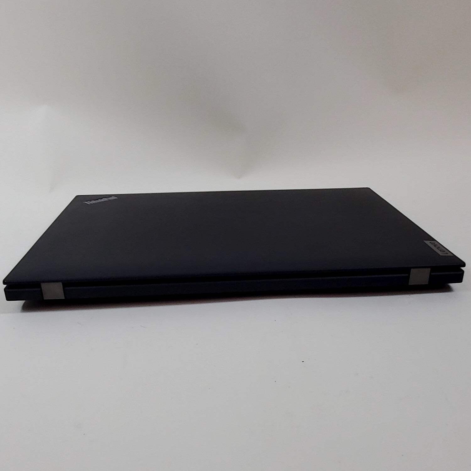 Lenovo ThinkPad P16 Gen 1 21BT 16″ i5-1250P 1.7GHz 40GB RAM 1TB SSD