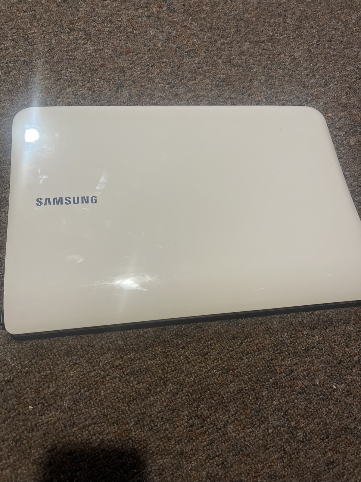 Samsung SF510-S01US 15.6″ Notebook Computer. Untested . 2010